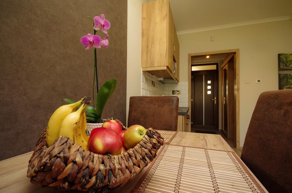 Almasy Apartmanhaz Gyula Εξωτερικό φωτογραφία